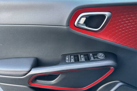 2025 Kia Soul GT-Line