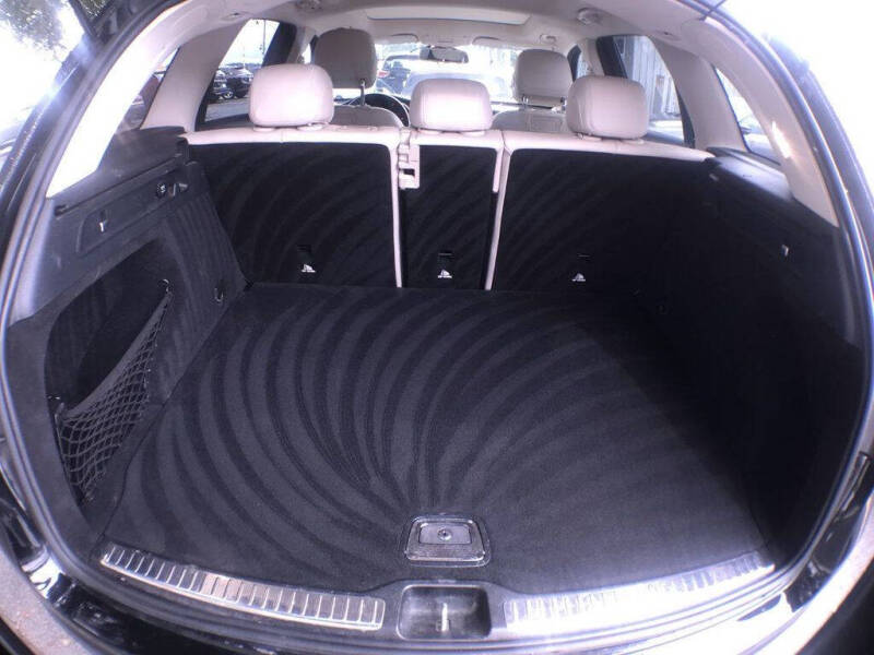 2018 Mercedes-Benz GLC GLC 300