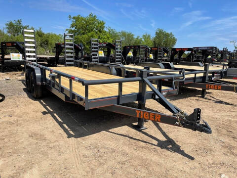 2022 TIGER  - HD Pipetop Trailer - 83&quo for sale at LJD Sales in Lampasas TX