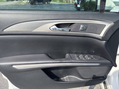 2015 Lincoln MKZ