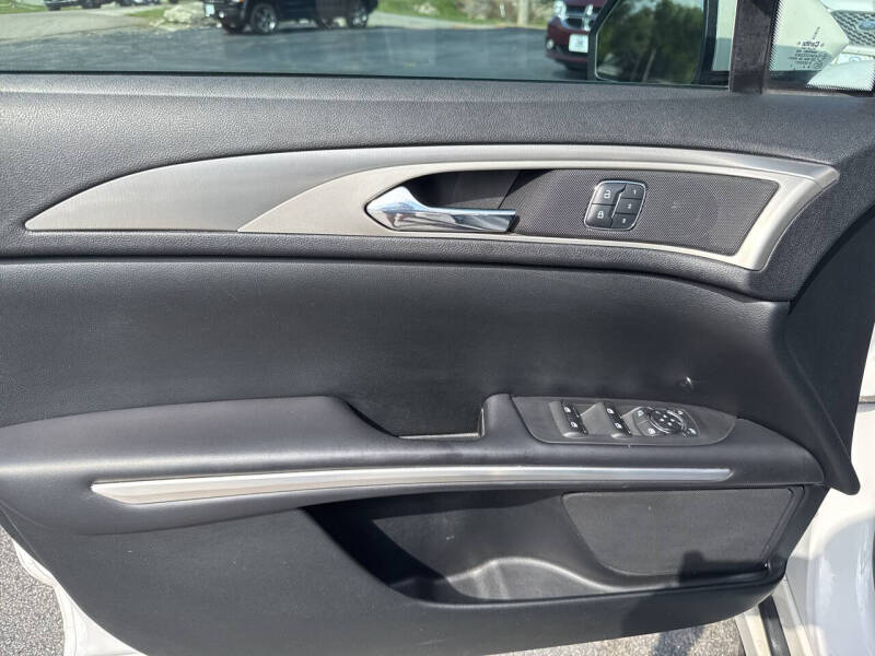 2015 Lincoln MKZ
