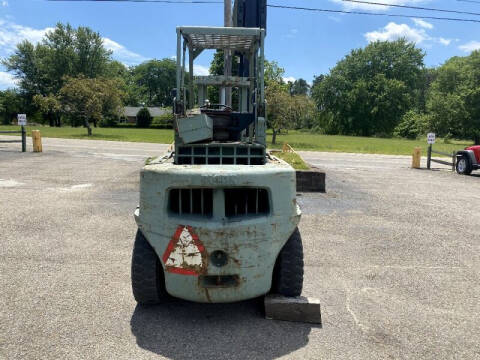 1972 Clark Pneumatic Tire Forklift