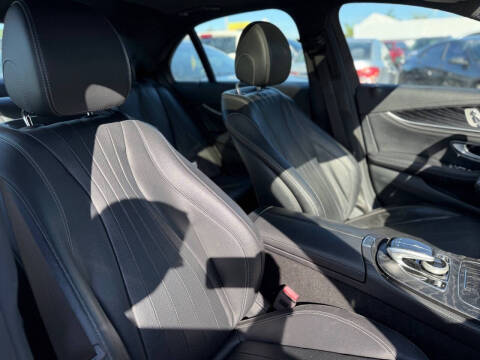 2019 Mercedes-Benz E-Class E 300 4MATIC