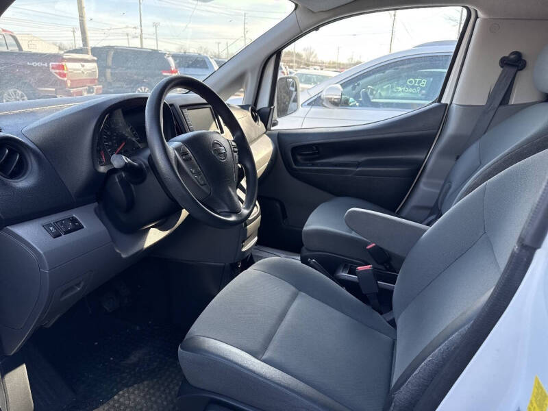 2020 Nissan NV200