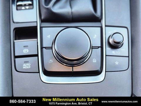 2023 Mazda CX-50 2.5 S Preferred Plus