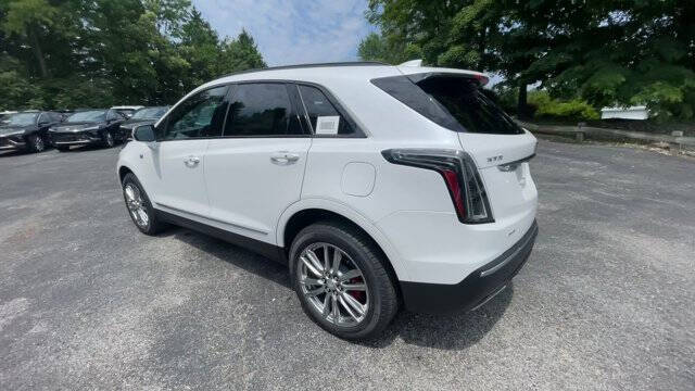 2025 Cadillac XT5 Sport