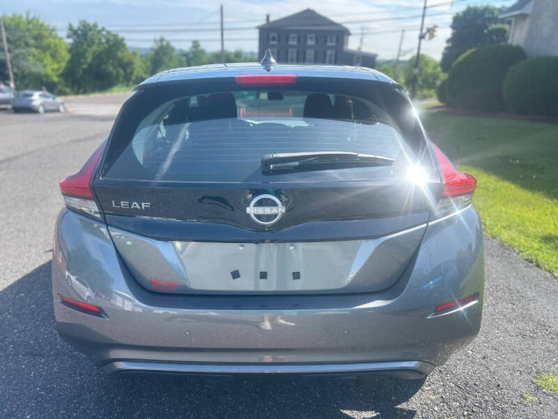 2023 Nissan LEAF S