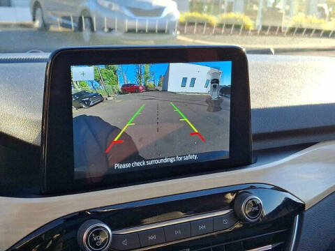 2021 Ford Escape Titanium