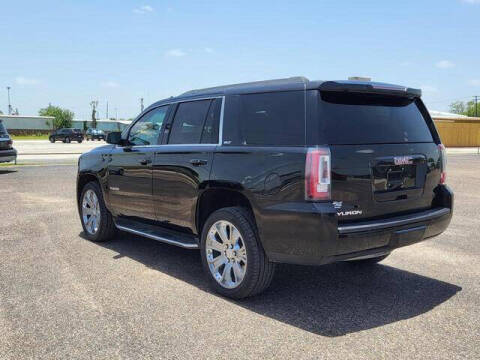 2017 GMC Yukon SLT