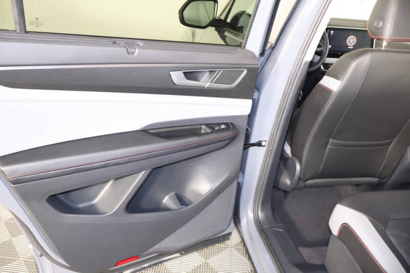 2024 Volkswagen Atlas Peak Edition SEL 4Motion