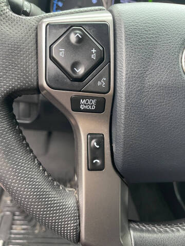 2020 Toyota Tacoma SR5 V6