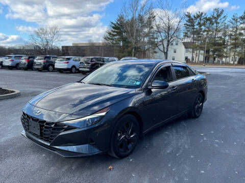 2022 Hyundai Elantra for sale at Ideal Motor Group in Hasbrouck Heights NJ