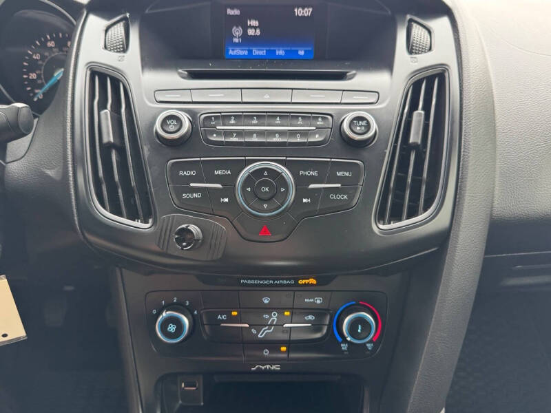 2015 Ford Focus S