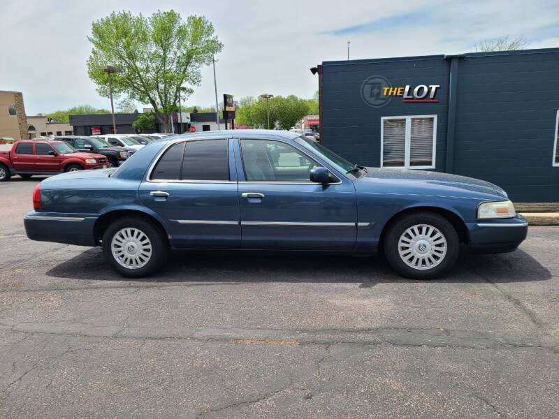 2007 Mercury Grand Marquis for sale at THE LOT in Sioux Falls SD