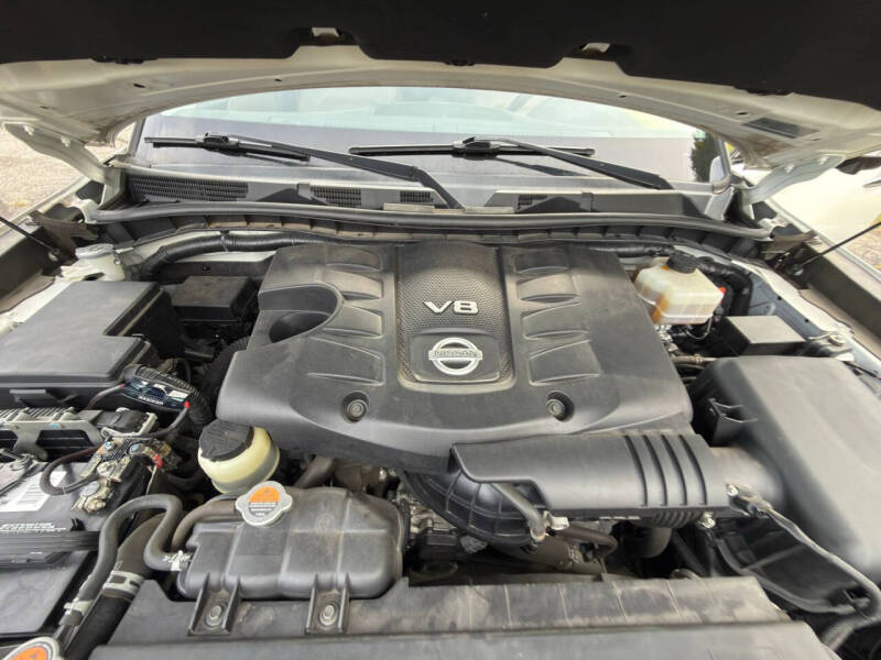 2017 Nissan Armada Platinum