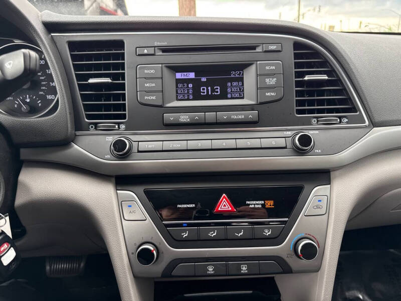 2018 Hyundai Elantra