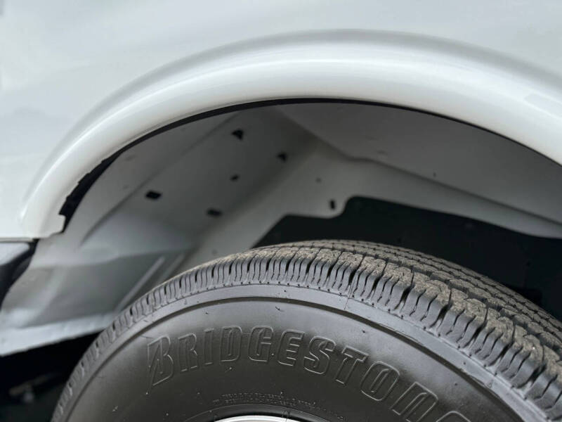 2022 Chevrolet Express 2500