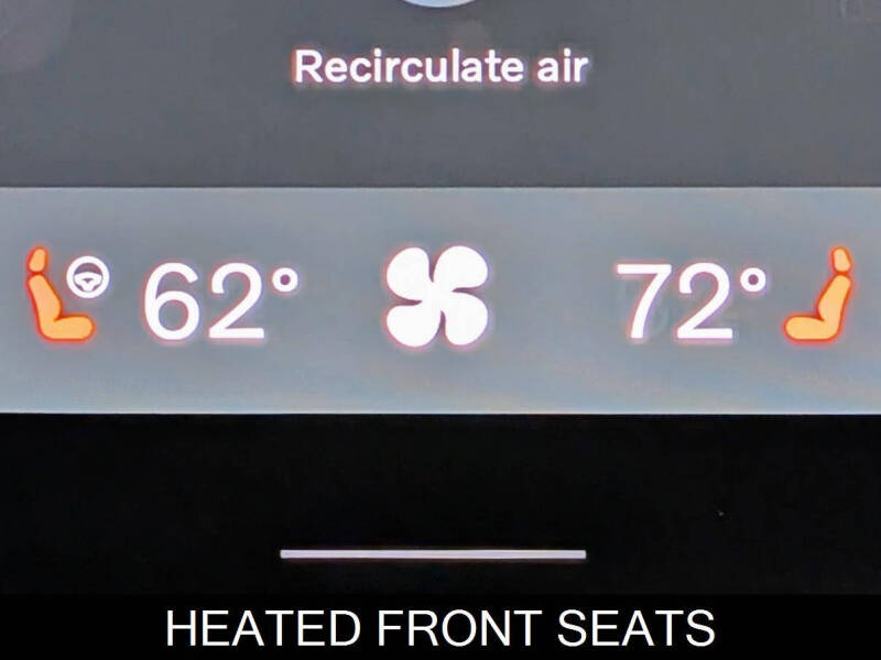 2025 Volvo XC90 B5 Plus Bright Theme 7P