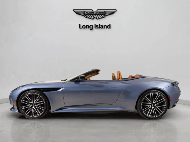 2024 Aston Martin DB12 Volante