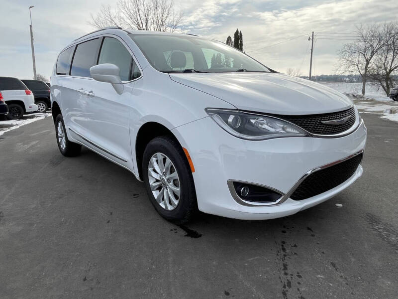 2019 Chrysler Pacifica Touring L