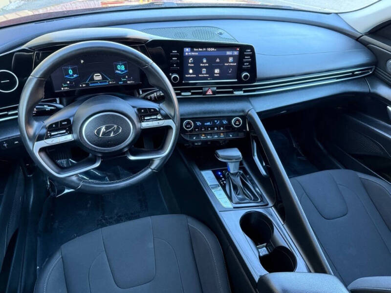 2021 Hyundai Elantra