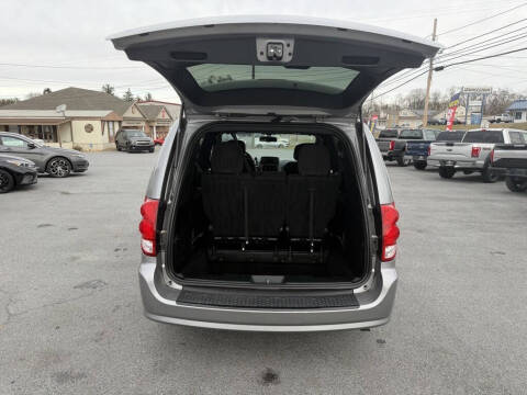 2015 Dodge Grand Caravan SE