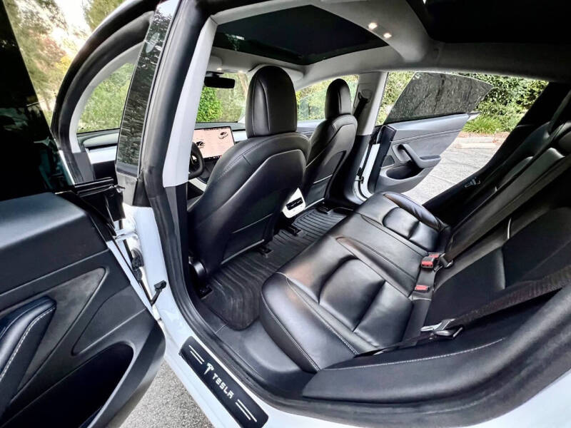2021 Tesla Model 3 Standard Range Plus