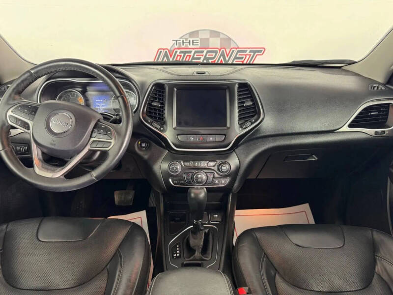 2021 Jeep Cherokee Latitude Lux