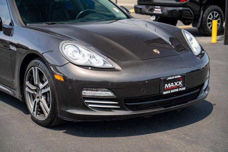 2013 Porsche Panamera 4