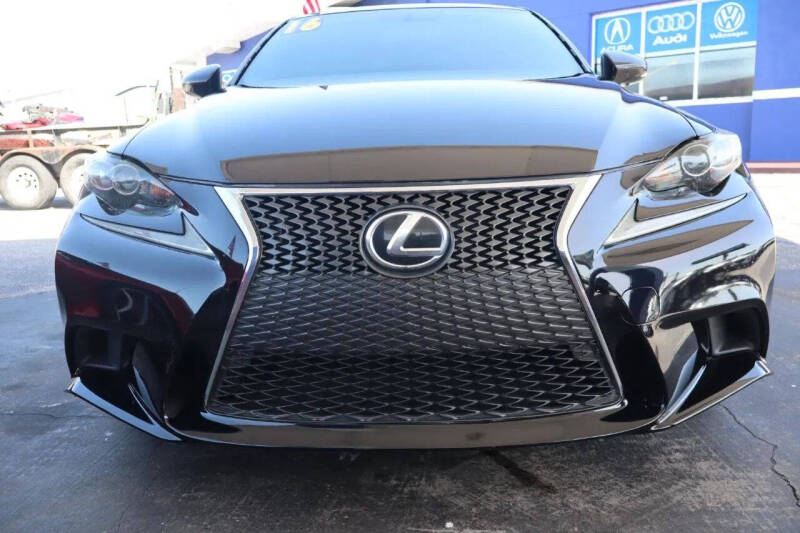 2016 Lexus IS 200t