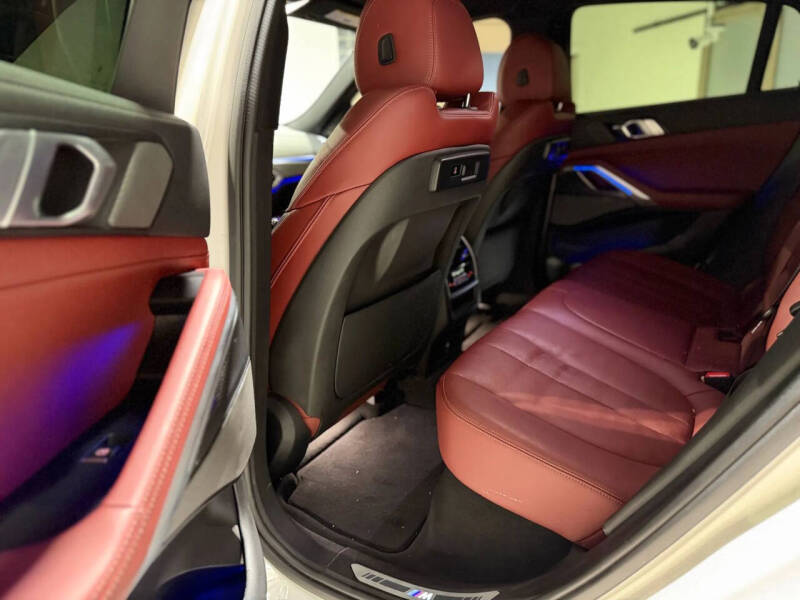 2021 BMW X6 xDrive40i