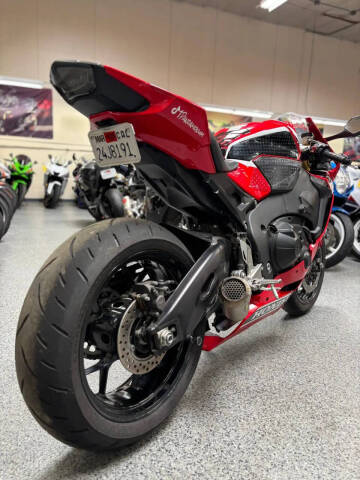 2017 Honda CBR1000RR