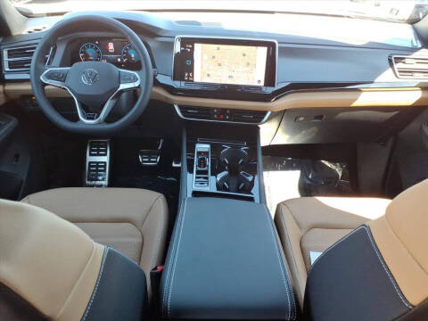 2026 Volkswagen Atlas Cross Sport SEL R-Line Black 4Motion