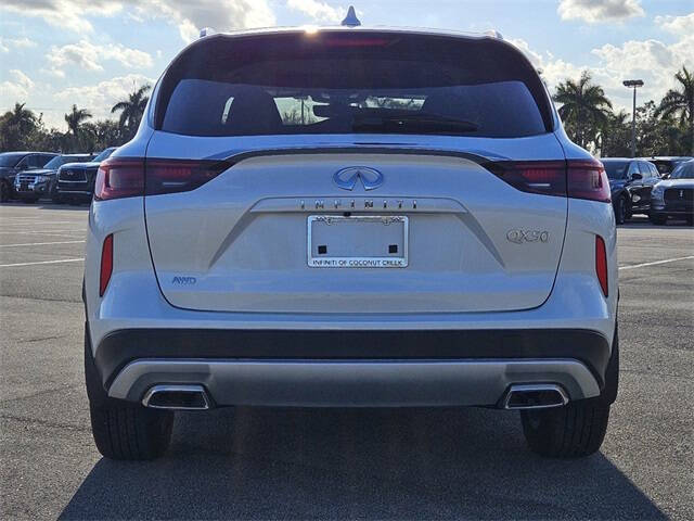 2025 Infiniti QX50 Luxe