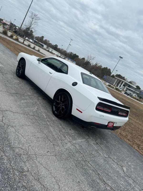 2020 Dodge Challenger SXT