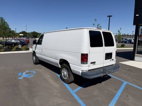 2011 Ford E-Series E-250