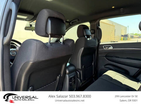 2020 Jeep Grand Cherokee Laredo