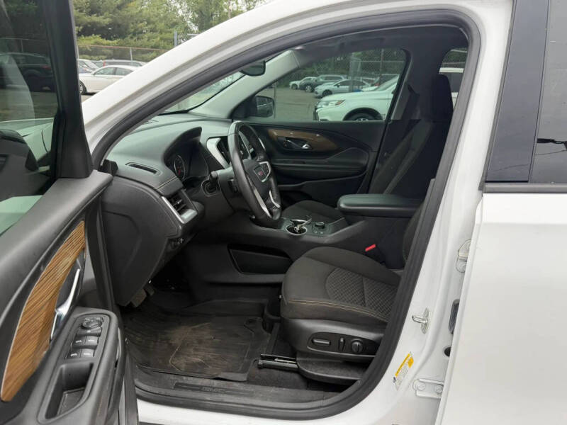 2021 GMC Terrain SLE