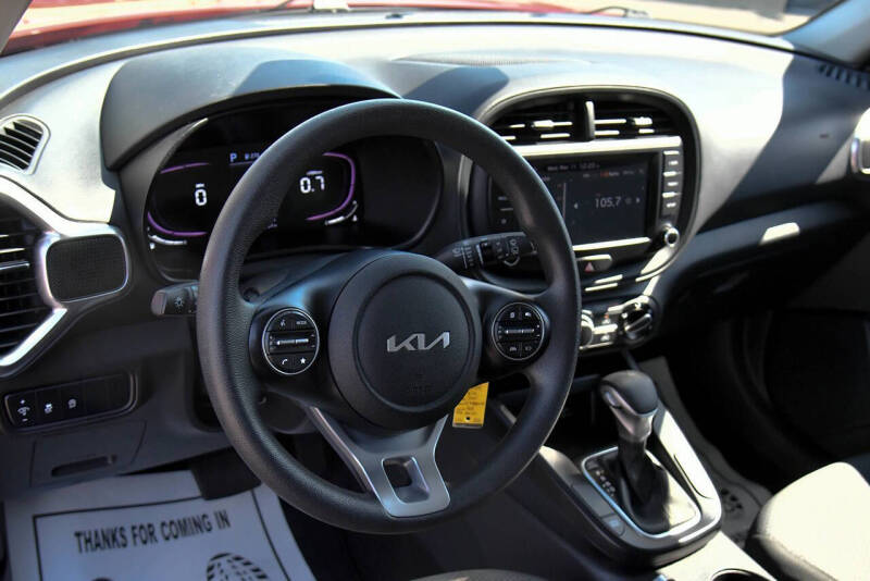 2024 Kia Soul LX