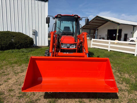 2025 Kubota M7060D