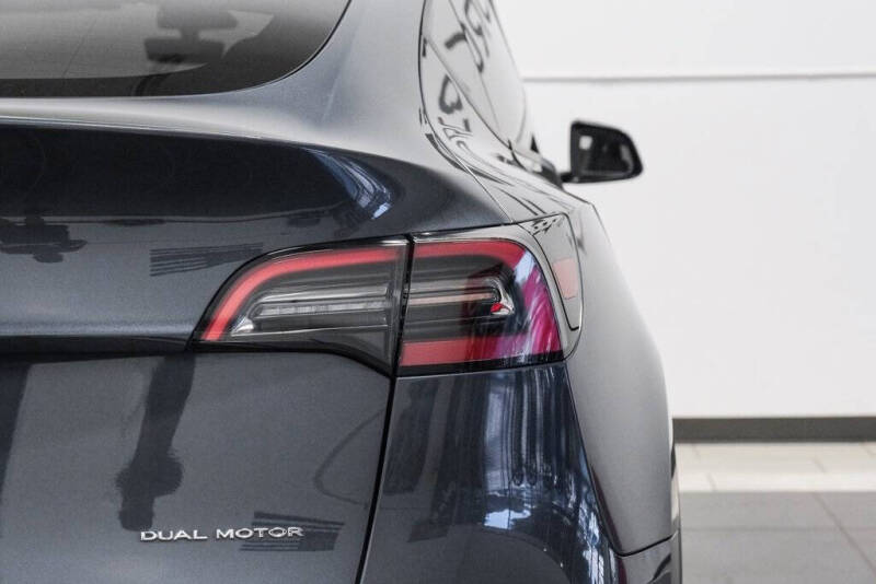 2022 Tesla Model Y Long Range