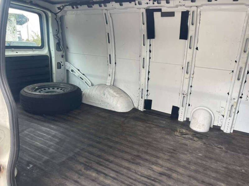 2013 Chevrolet Express 1500