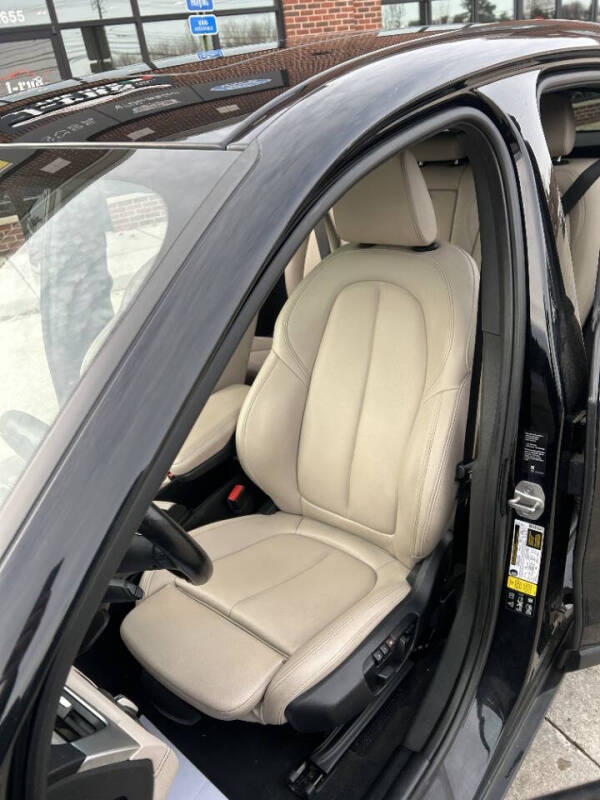 2022 BMW X2 xDrive28i