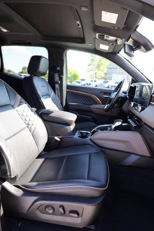 2024 GMC Canyon Denali