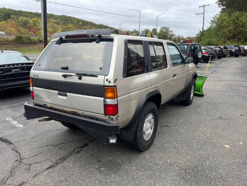 1995 Nissan Pathfinder