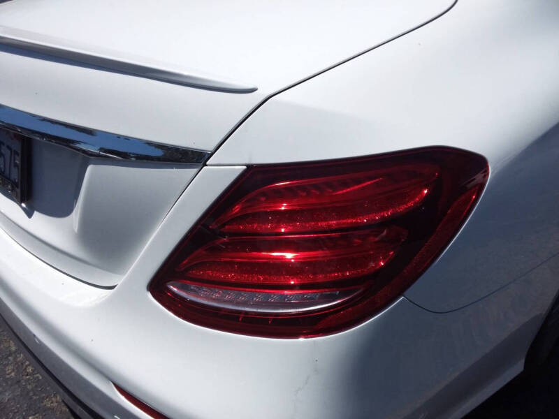 2018 Mercedes-Benz E-Class E 300