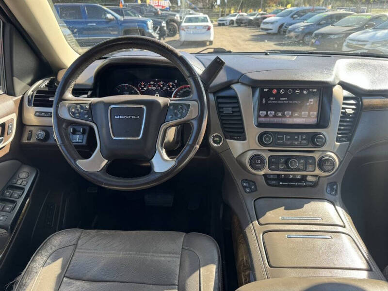2016 GMC Yukon XL Denali