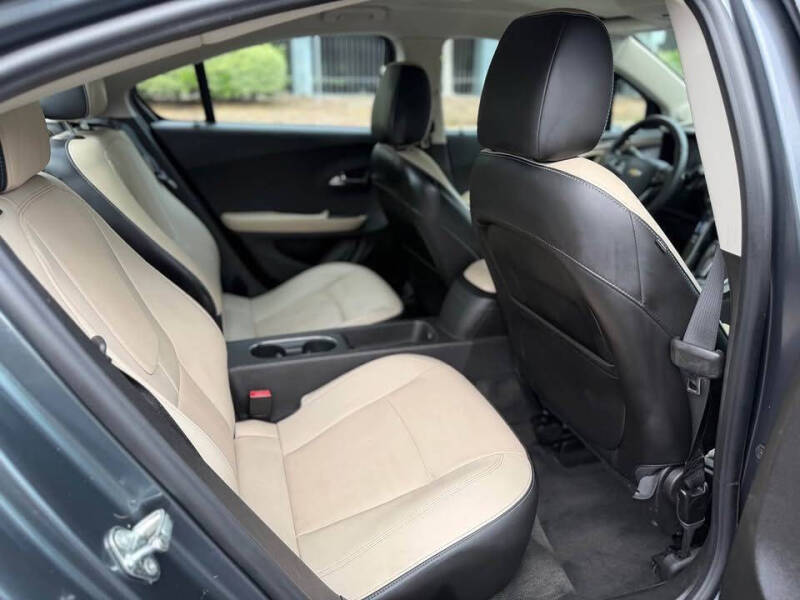 2011 Chevrolet Volt Premium