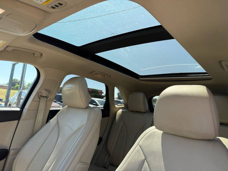 2017 Lincoln MKC Select