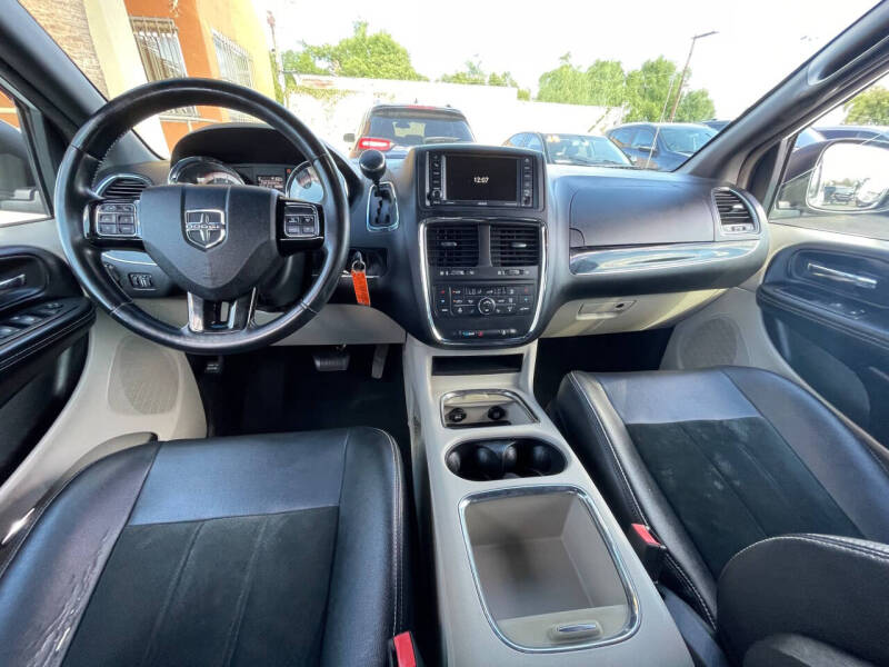 2017 Dodge Grand Caravan SXT